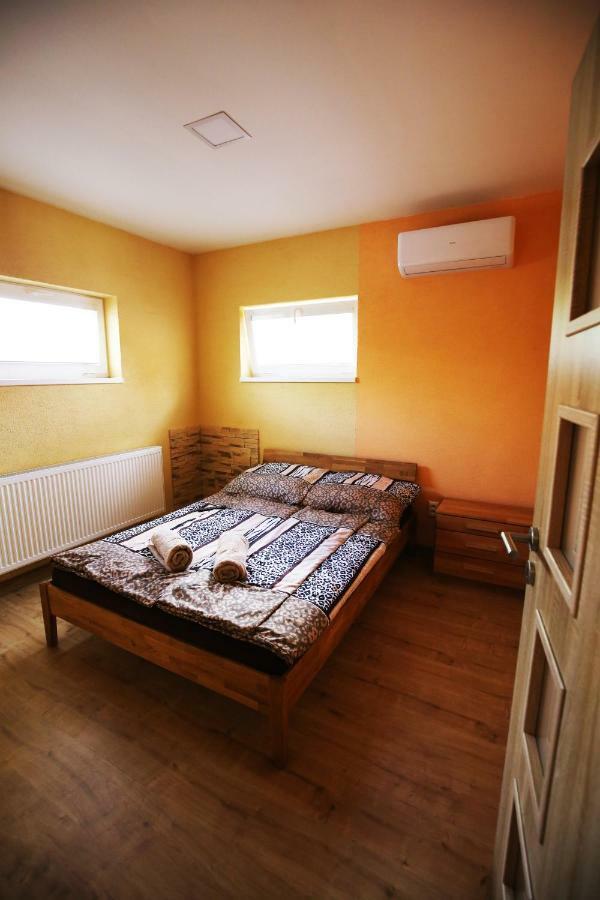 Apartmany Dimitra Štúrovo المظهر الخارجي الصورة