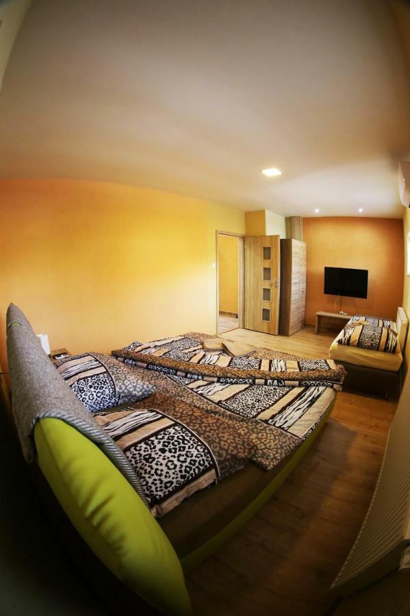 Apartmany Dimitra Štúrovo المظهر الخارجي الصورة